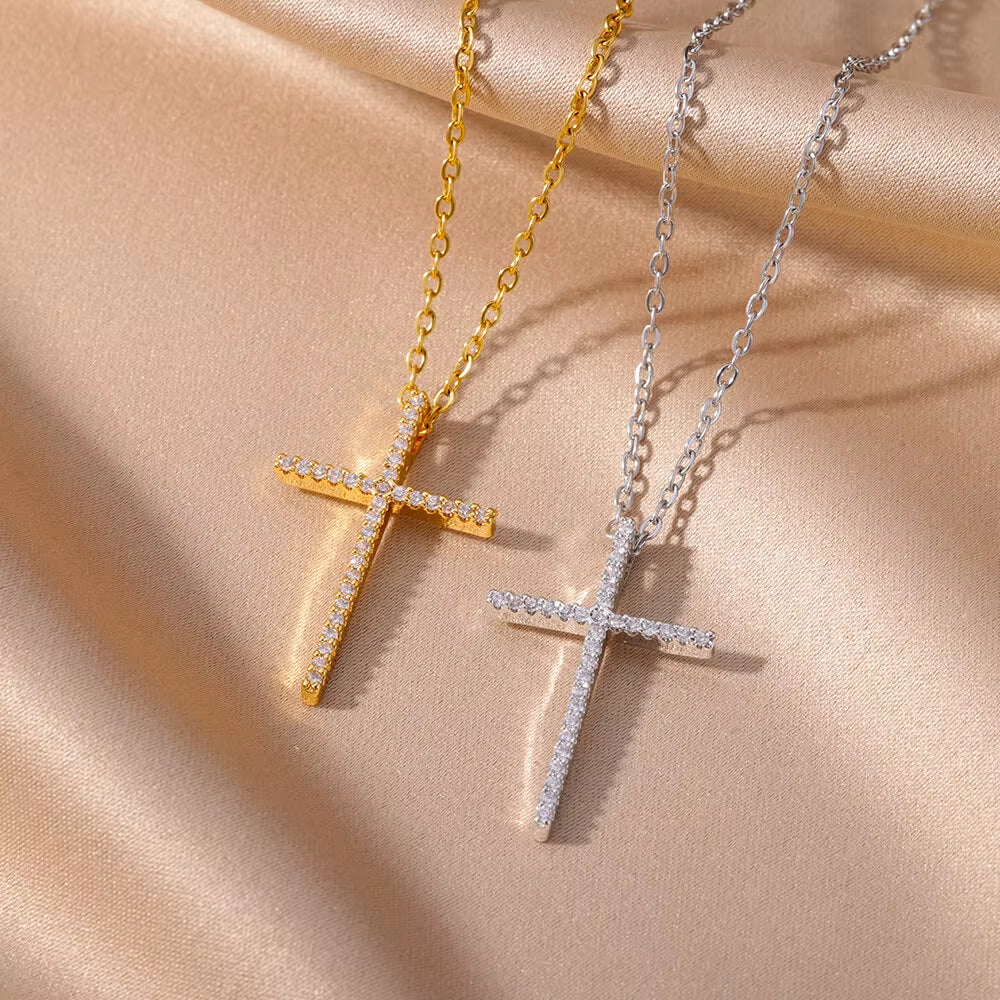 Vintage Cross Zircon Necklace – Faith Meets Timeless Elegance