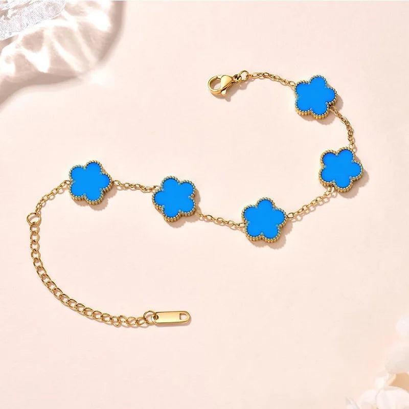 Lucky Clover Double-Sided Flower Bracelet – Elegance with a Touch of Fortune
